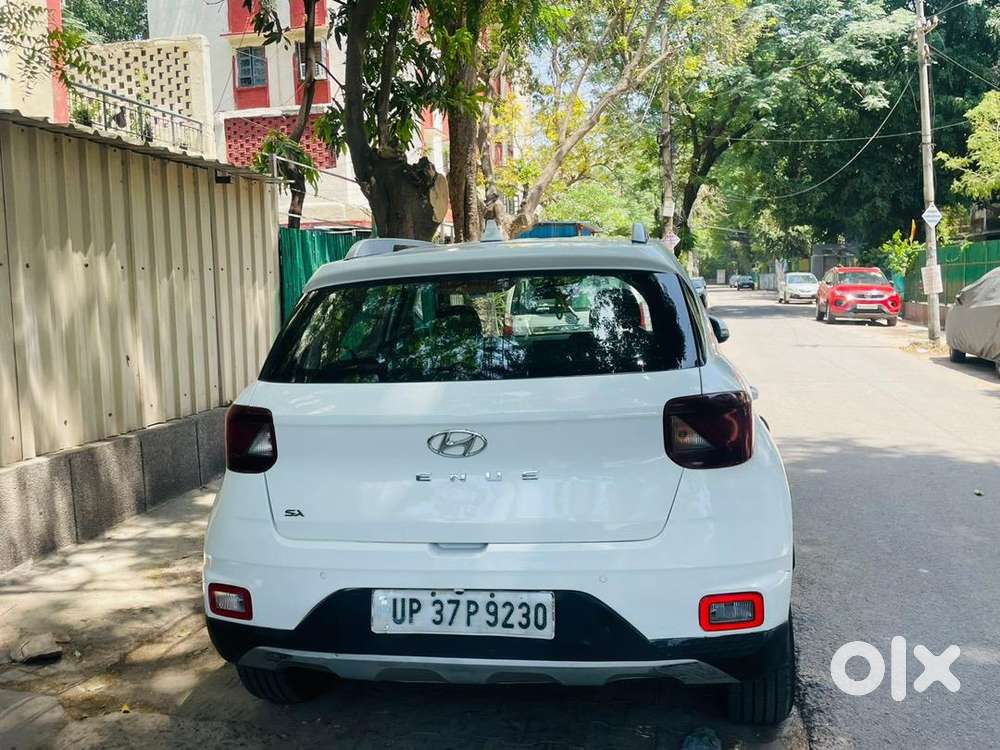 Hyundai Venue Diesel Well Maintained