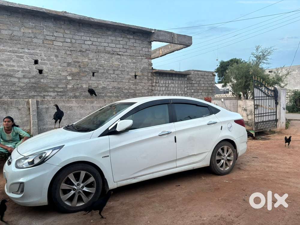 Hyundai Verna 2012 Diesel 102450 Km Driven