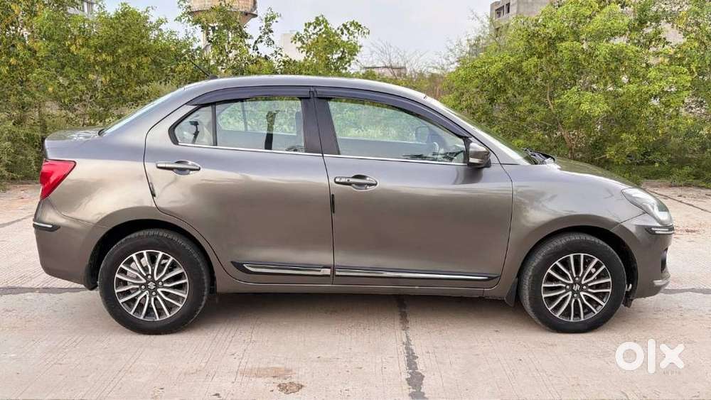 Maruti Suzuki Swift Dzire Amt Zdi, 2017, Diesel
