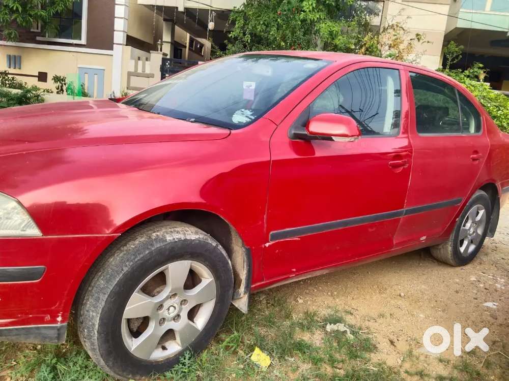 Skoda Laura Ambiente 2008 Car