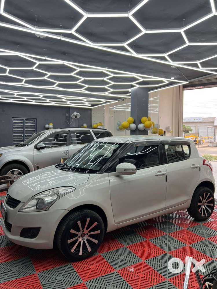 Maruti Suzuki Swift 2013 Diesel Well Maintained