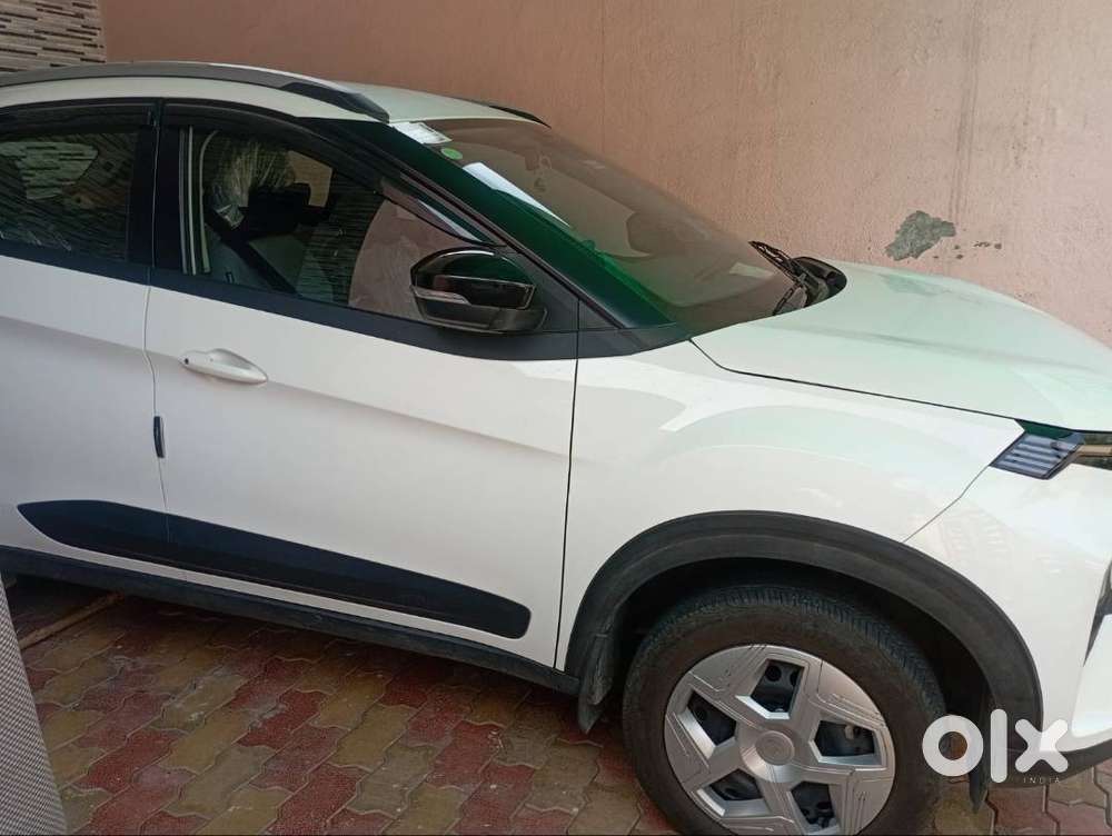 Tata Nexon Pure Plus Automatic 2025