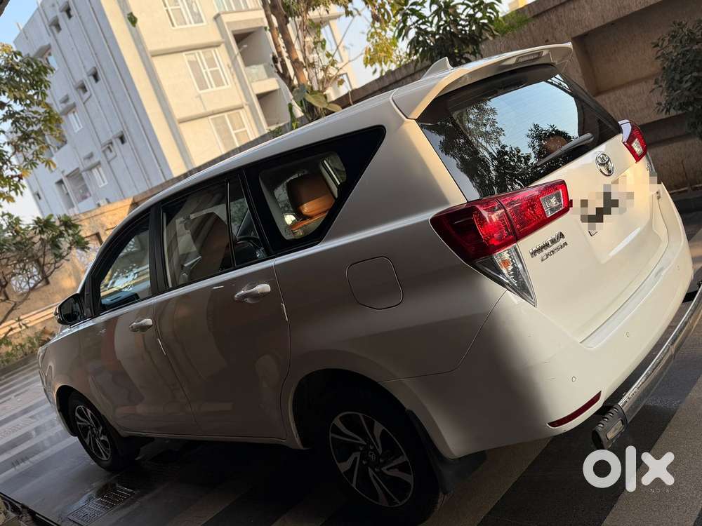 Toyota Innova Crysta 2.4 V 7 Str, 2022, Diesel