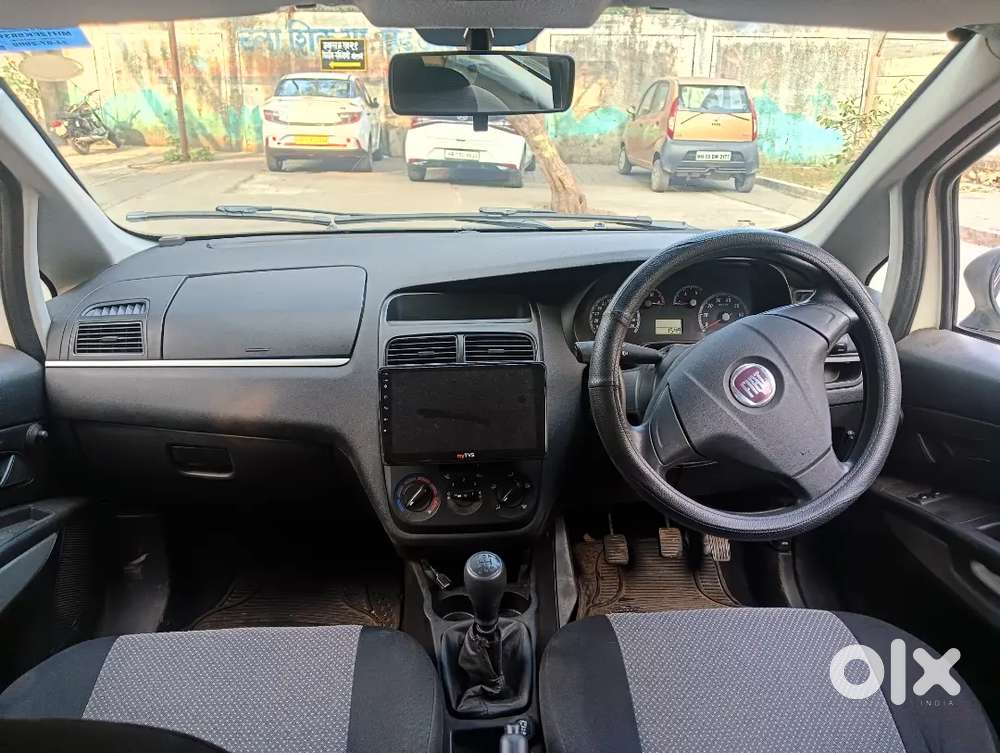 Fiat Punto 2010 Petrol 63000 Km Driven