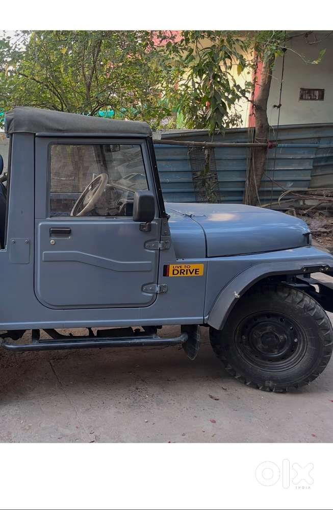 Mahindra Jeep