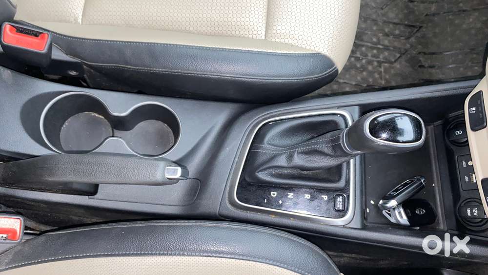 Hyundai Verna 1.6 Sx (o) Vtvt At, 2017, Petrol