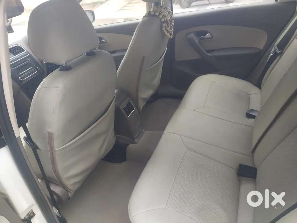 Skoda Rapid 1.6 Ambition 2013