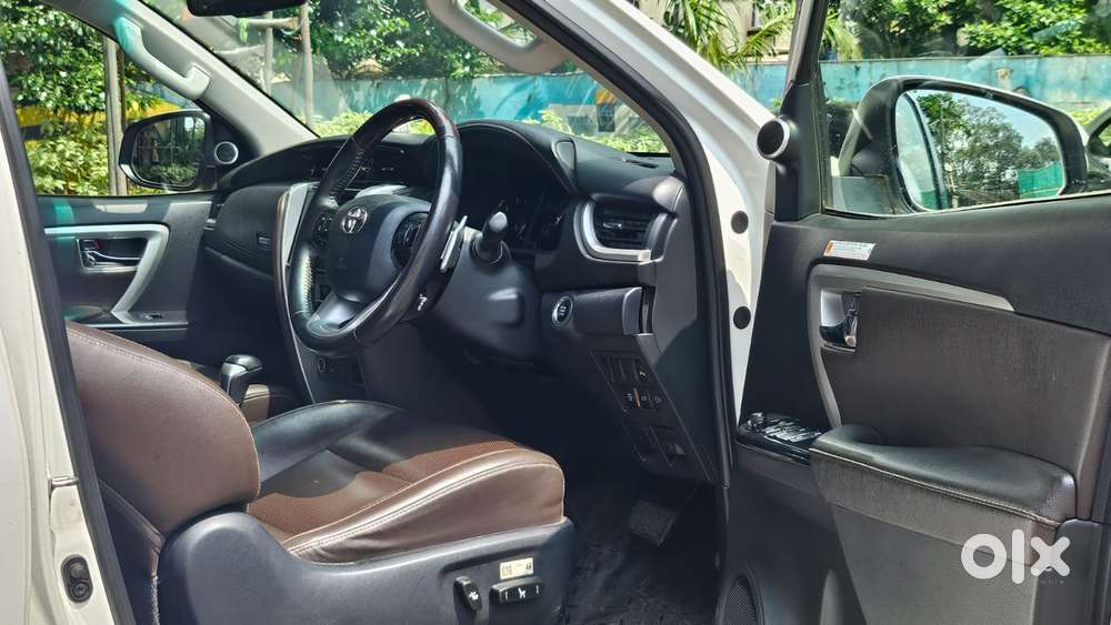 Toyota Fortuner 4x2 At 2.8 Diesel, 2020, Diesel