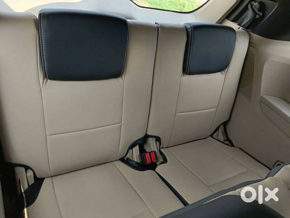 Ford Endeavour 2.2 Titanium At 4x2, 2018, Diesel