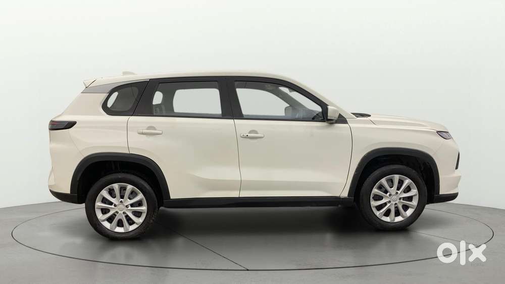 Maruti Suzuki Grand Vitara 1.5 Sigma Smart Hybrid, 2025, Petrol