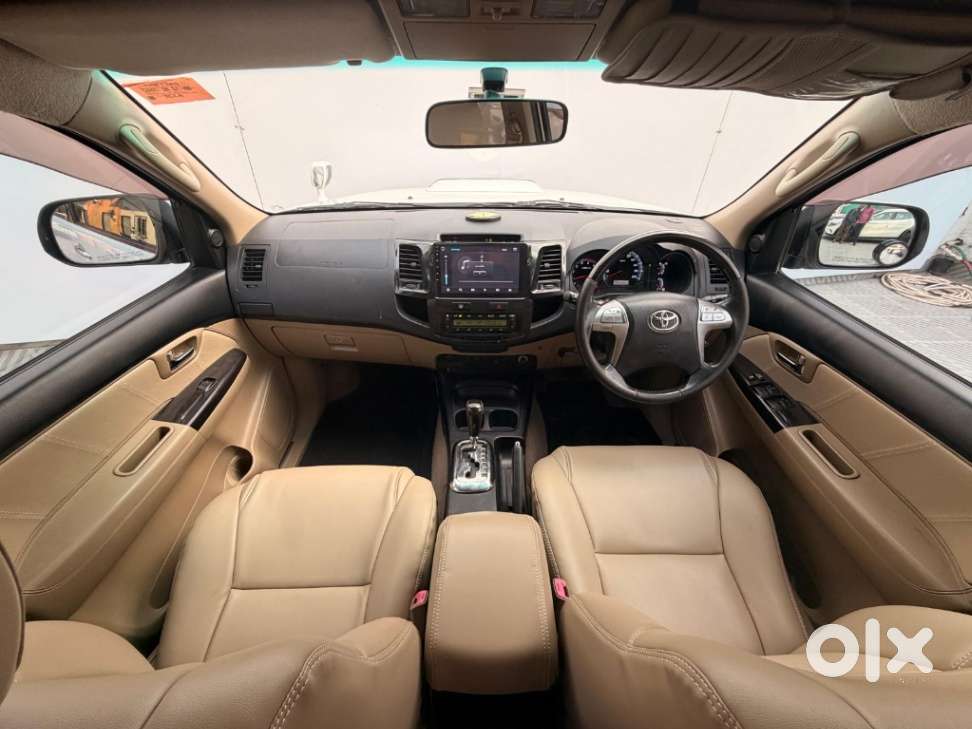 Toyota Fortuner 3.0 4x2 Automatic, 2015, Diesel