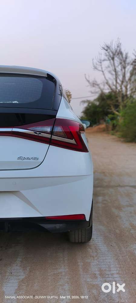 Hyundai I20 Sportz 1.2 Vtvt, 2022, Petrol