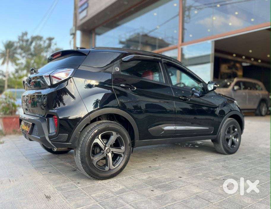Tata Nexon 1.2 Revotron Xz Plus, 2023, Petrol