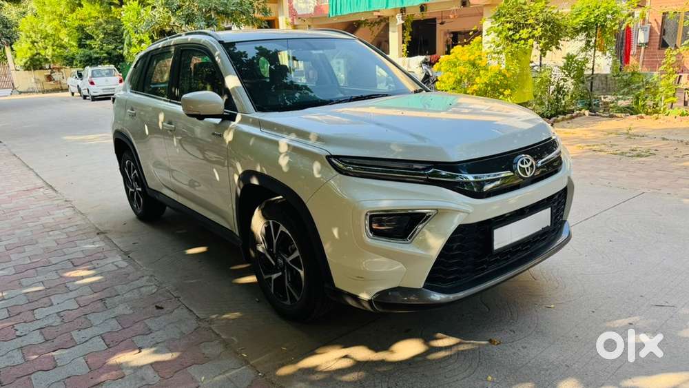 Toyota Urban Cruiser 2023 V Hybrid