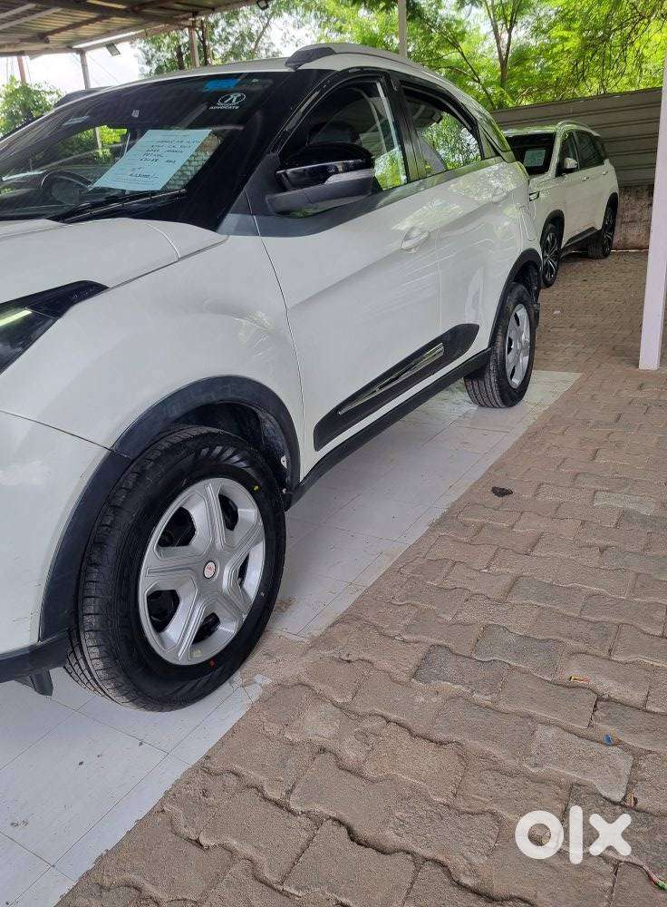 Tata Nexon 1.2 Revotron Xz, 2022, Petrol