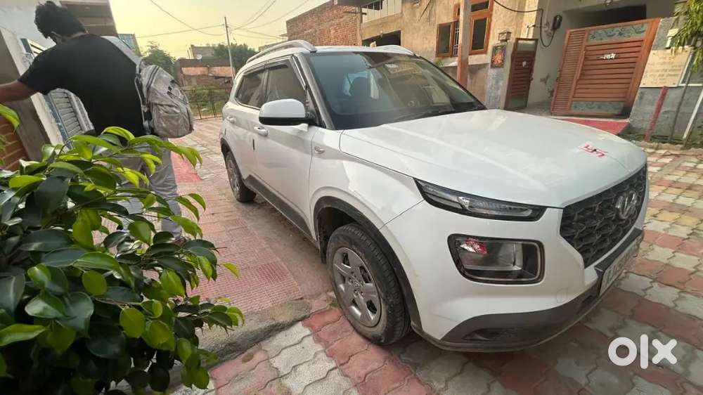 Hyundai Venue 2021 Model Manual Petrol