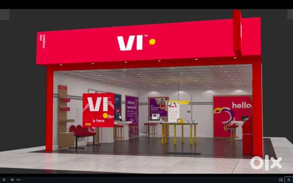 Female Store Manager