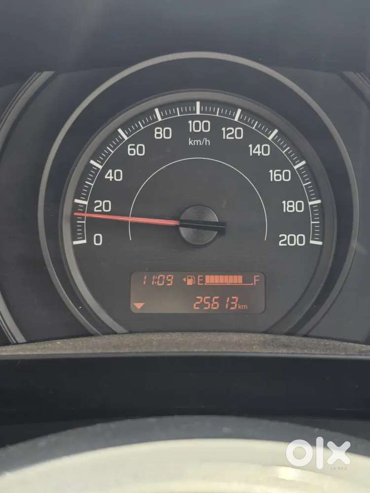 Maruti Suzuki Swift Lxi 2024