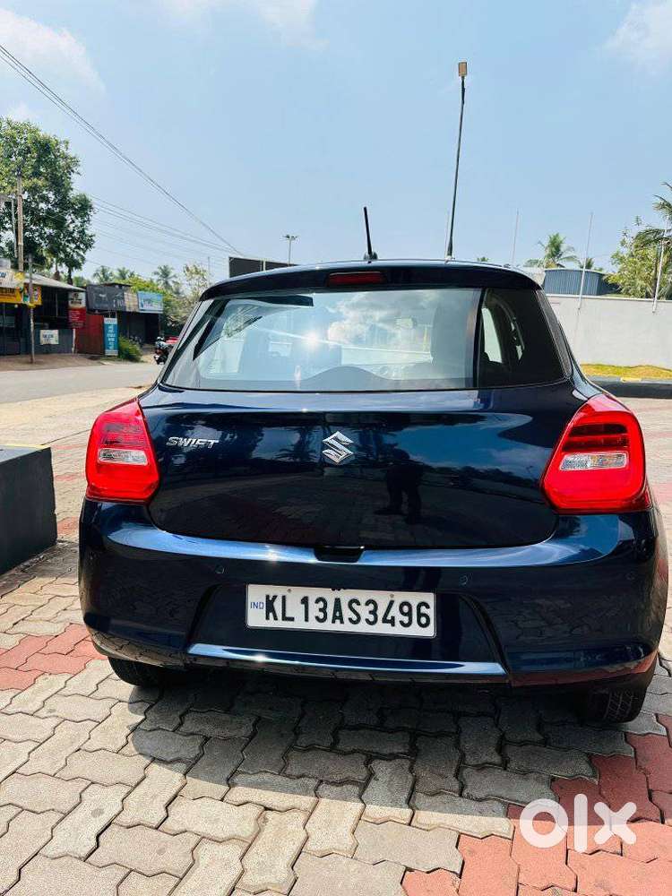 Maruti Suzuki Swift Vxi + Manual, 2020, Petrol