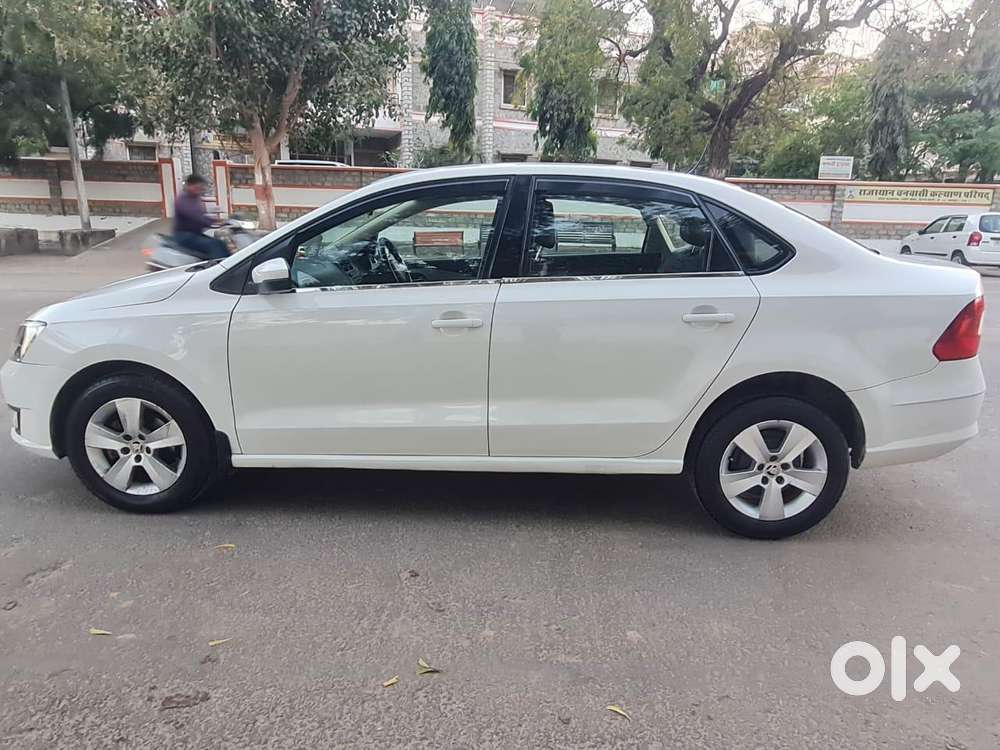 Skoda Rapid 1.6 Ambition Plus Mpi, 2018, Petrol