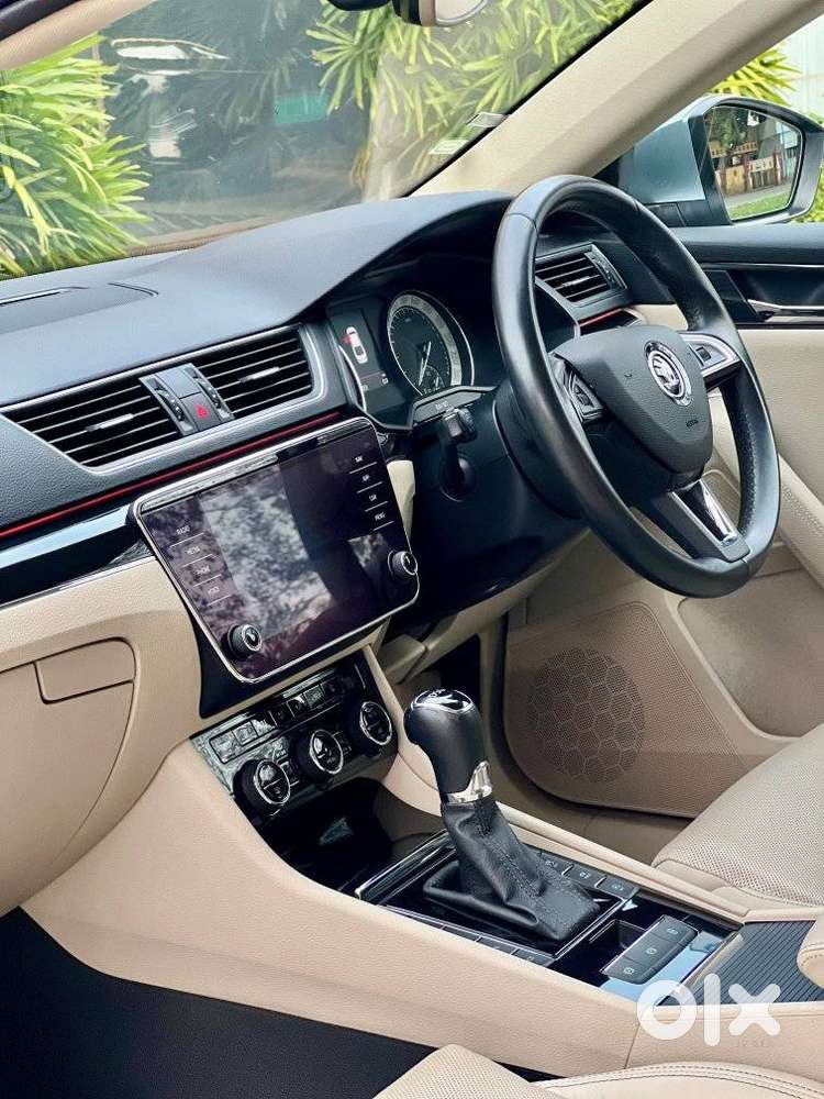 Skoda Superb, 2020, Petrol