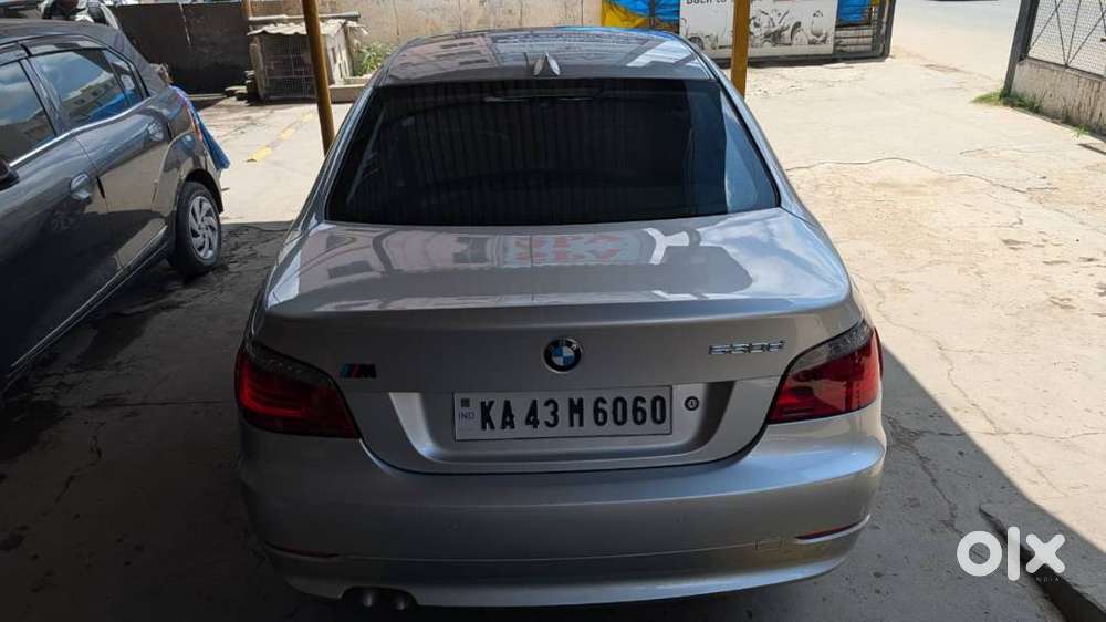 Bmw 530d •	Inline 6 Cylinder Common Rail Turbo Diesel