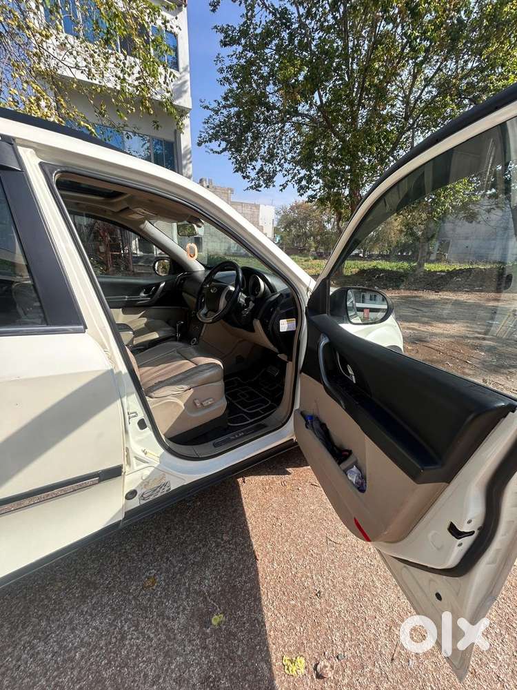 Mahindra Xuv500 At W10 Awd, 2017, Diesel