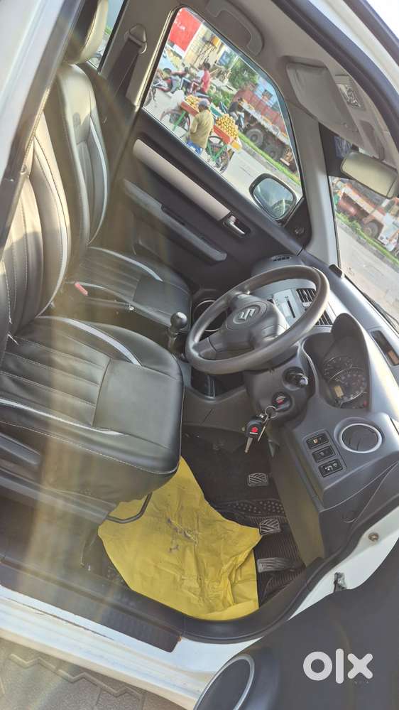 Maruti Suzuki Swift Dzire 1.3 Vxi, 2011, Petrol