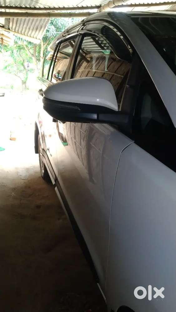 Toyota Innova Crysta 2019 Diesel Manual