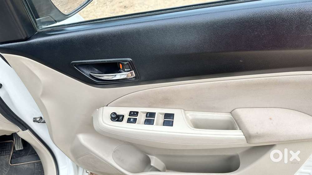 Maruti Suzuki Swift Dzire Vxi Optional, 2020, Petrol