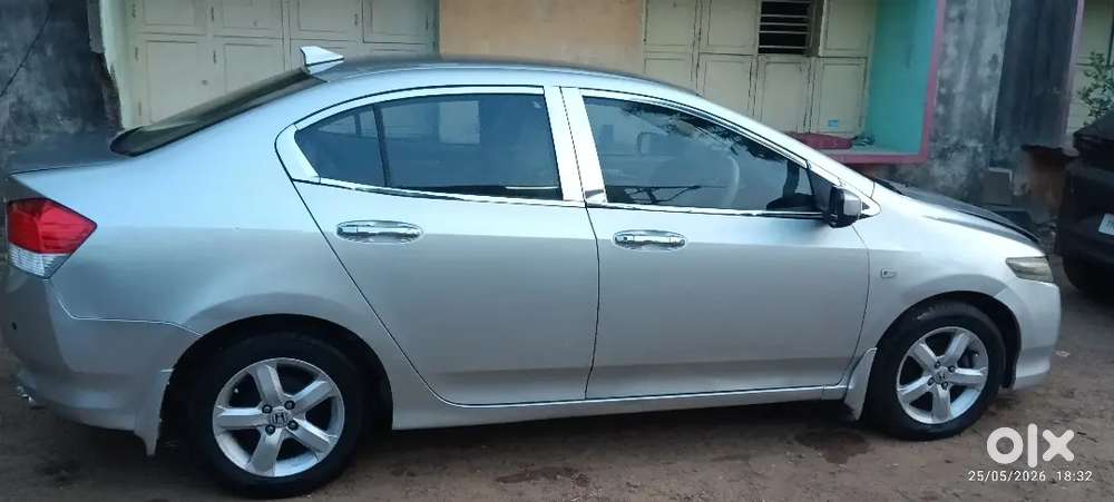Honda City 2011 Petrol 96000 Km