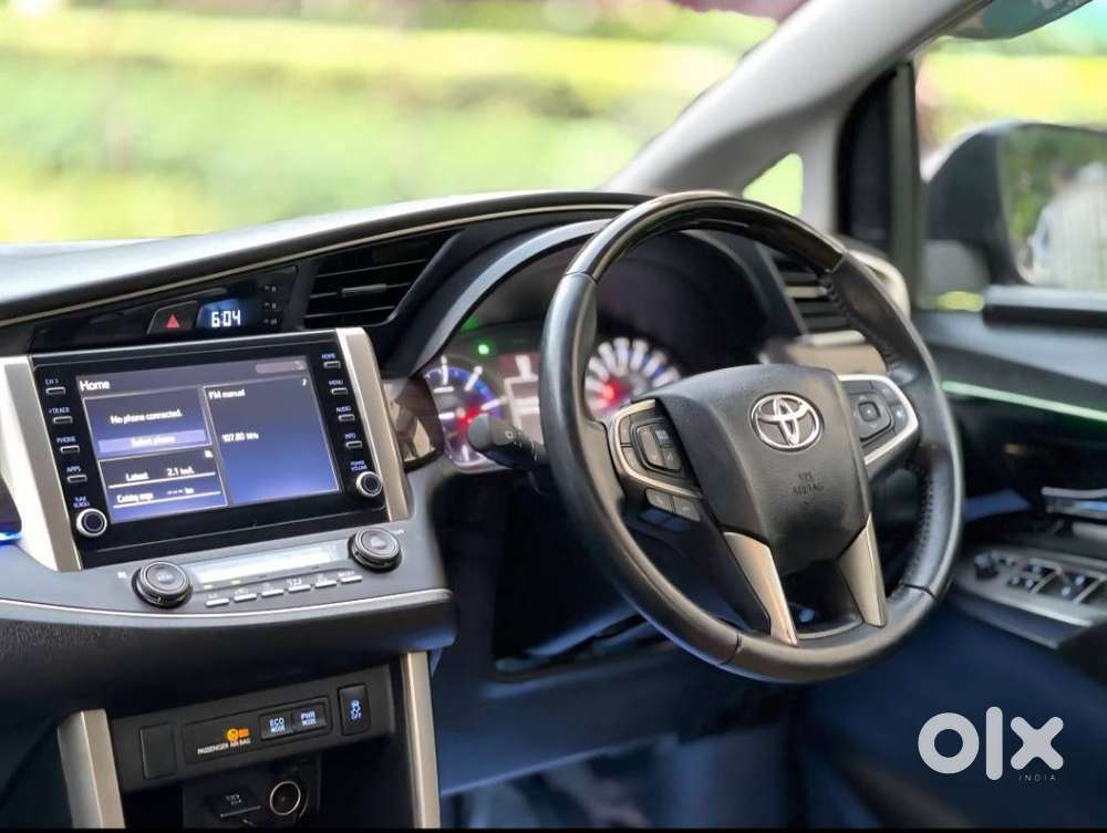 Toyota Innova Crysta [2020-ongoing] 2.4 Zx At 7 Str, 2022, Diesel