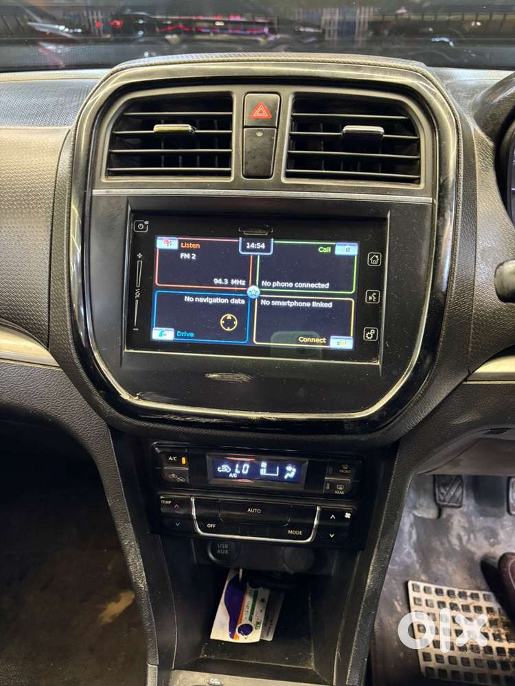 Maruti Suzuki Vitara Brezza Zxi + Mt Dual Tone, 2018, Diesel