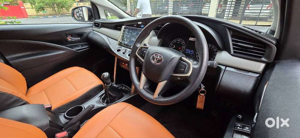 Toyota Innova Crysta 2.4 Gx Limited Edition 8 Str, 2025, Diesel