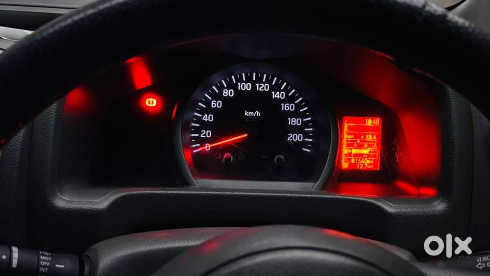 Nissan Evalia Diesel Manual 2014