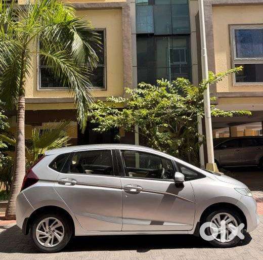 Honda Jazz V Automatic, 2015, Petrol