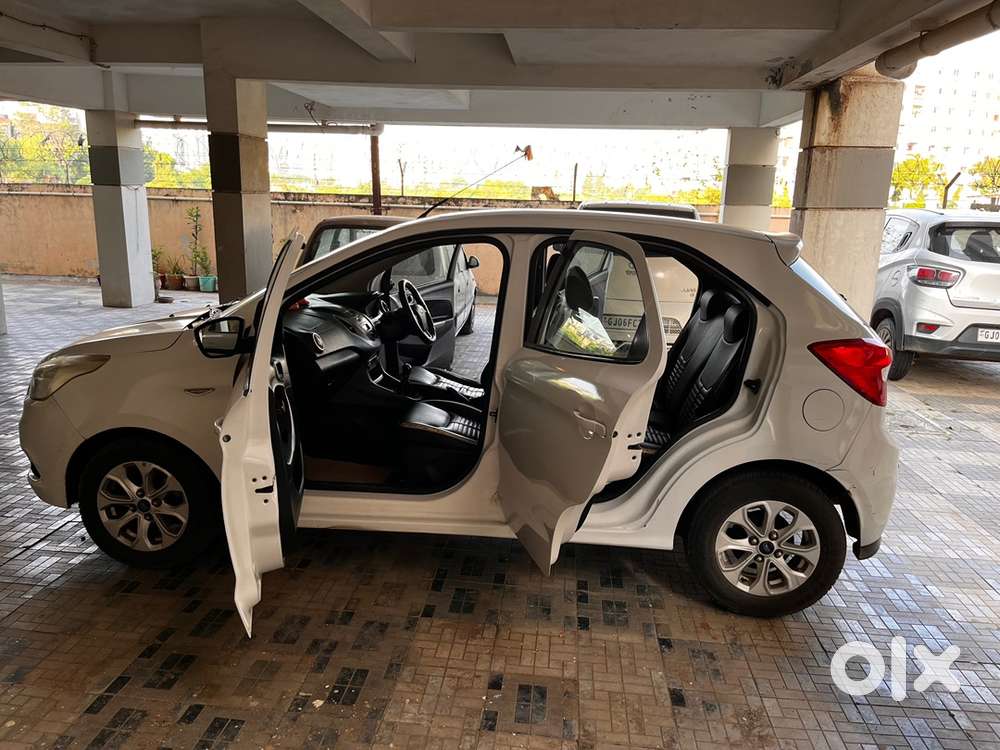 Ford Figo Petrol 2016