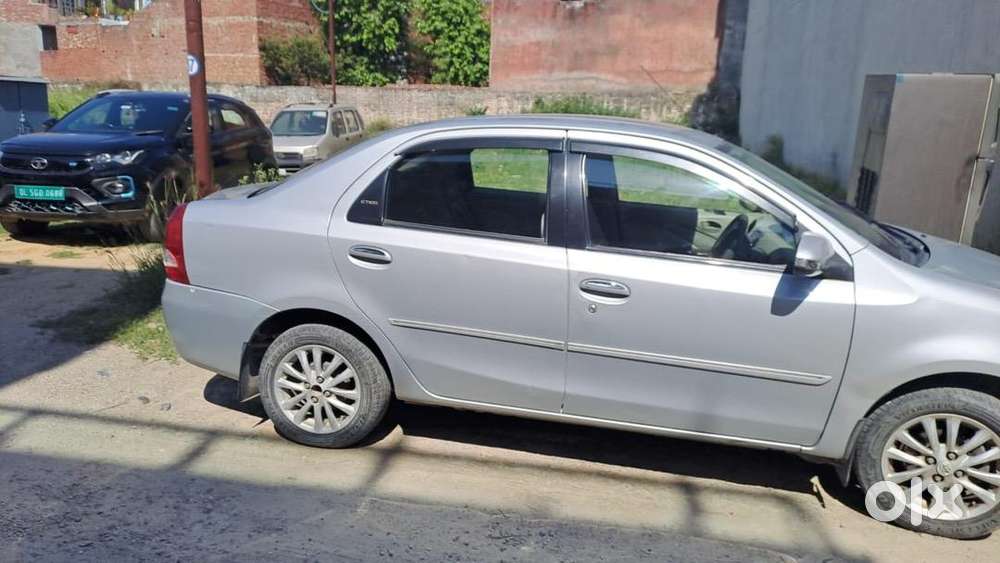 Toyota Etios 2013 Top Model Diesel Excellent Condition