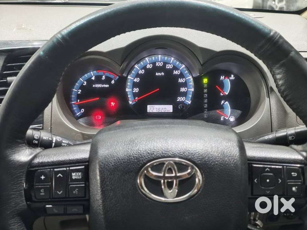 Toyota Fortuner 3.0 4x2 Automatic, 2013, Diesel
