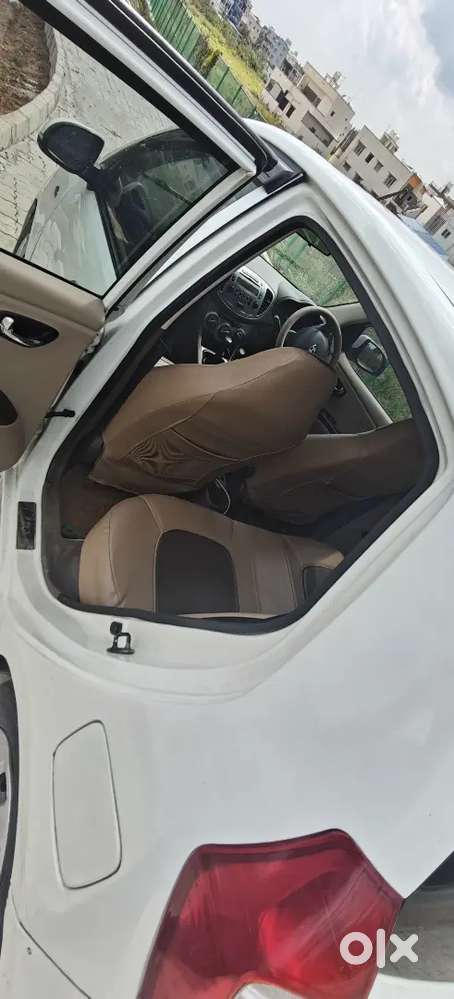 Hyundai I10 Sportz Petrol Manual 2011