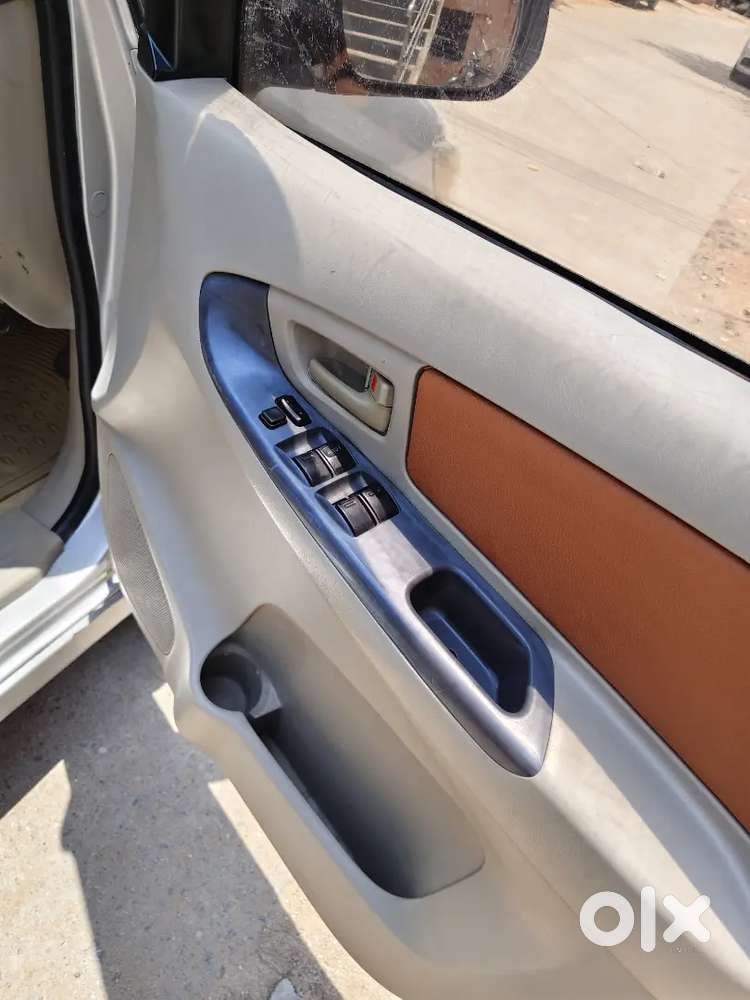 Toyota Innova 2012 Model G3 For Windows Power Steering Child Ac