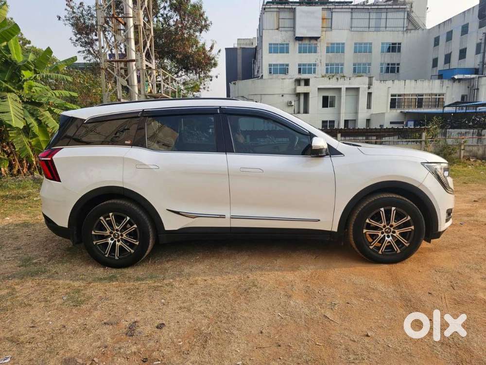 Mahindra Xuv700 2.2 Ax 7 Diesel Mt Luxury Pack Str, 2022, Diesel