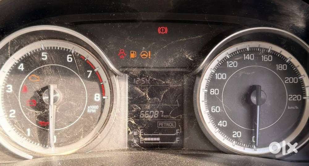 Maruti Suzuki Ertiga 2022-2023 Vxi Cng, 2021, Cng & Hybrids