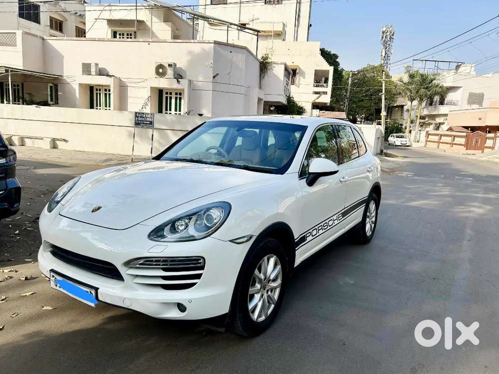 Porsche Cayenne 2013 Diesel 85000 Km Driven