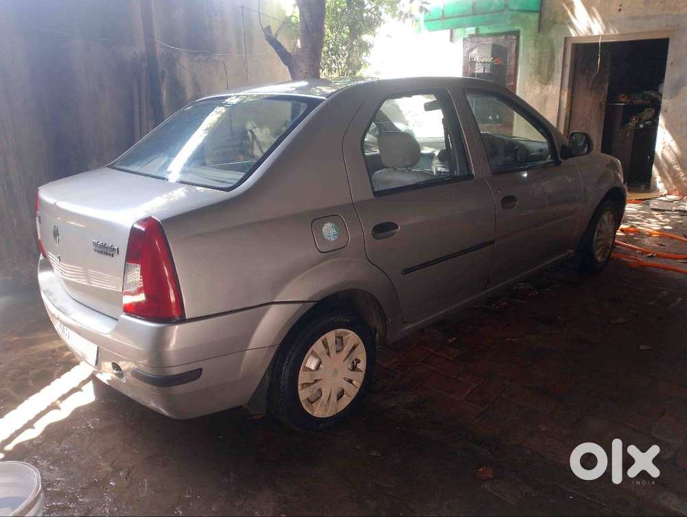 Mahindra Renault Logan .