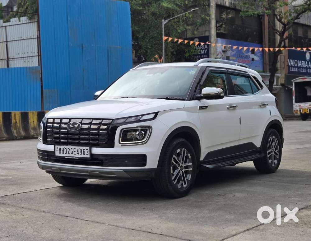 Hyundai Venue, 2024, Petrol