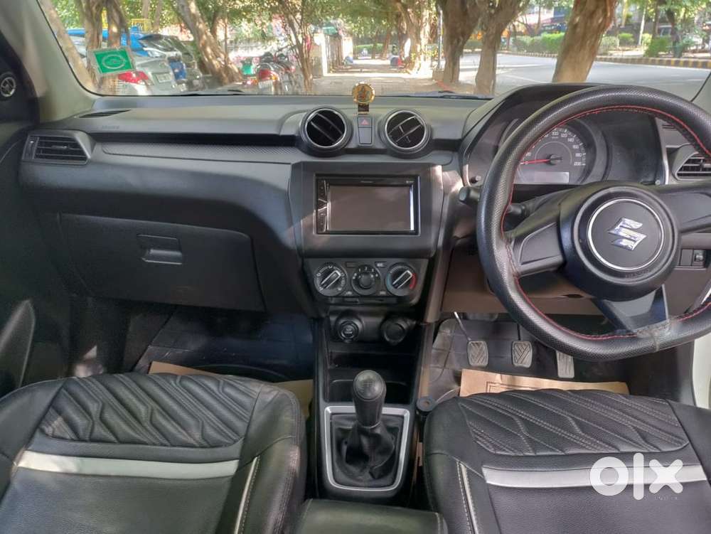 Maruti Suzuki Swift 1.2 Lxi (o), 2022, Petrol