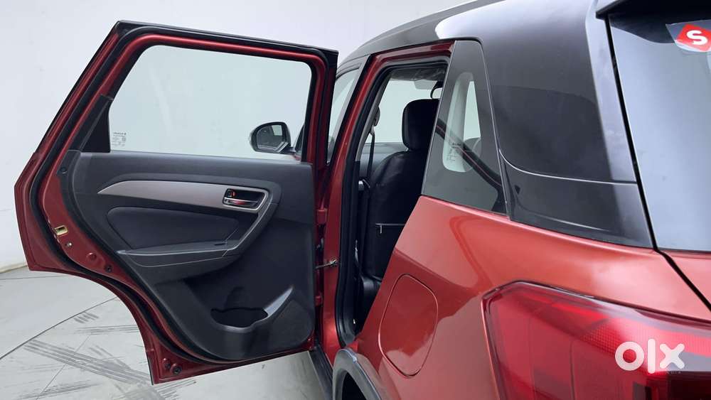 Maruti Suzuki Vitara Brezza Zdi+ Dual Tone Mt, 2016, Diesel