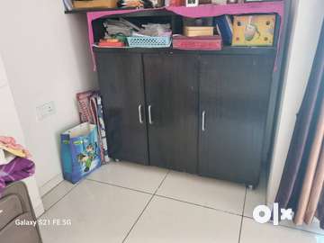 Olx small store table