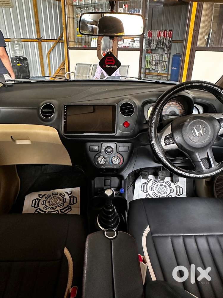 Honda Amaze Diesel 2014 .. 25kmpl Mileage 5 Tyre New Hai Showroom Con